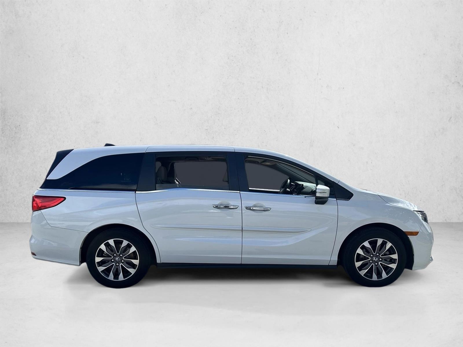 2023 Honda Odyssey EX-L photo 4