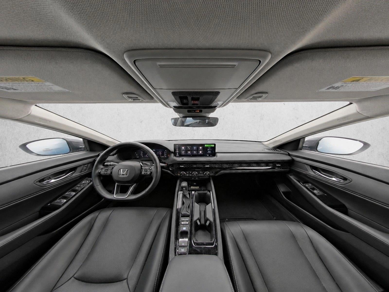 2023 Honda Accord Hybrid Touring - Photo 17