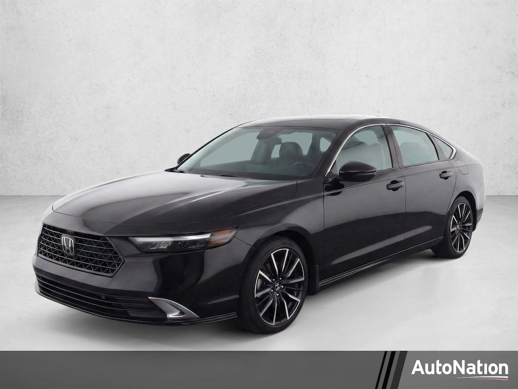 Used 2023 Honda Accord Hybrid Touring w/BSI Sedan