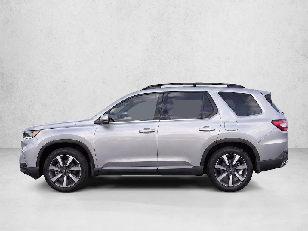 Used 2023 Honda Pilot Elite SUV