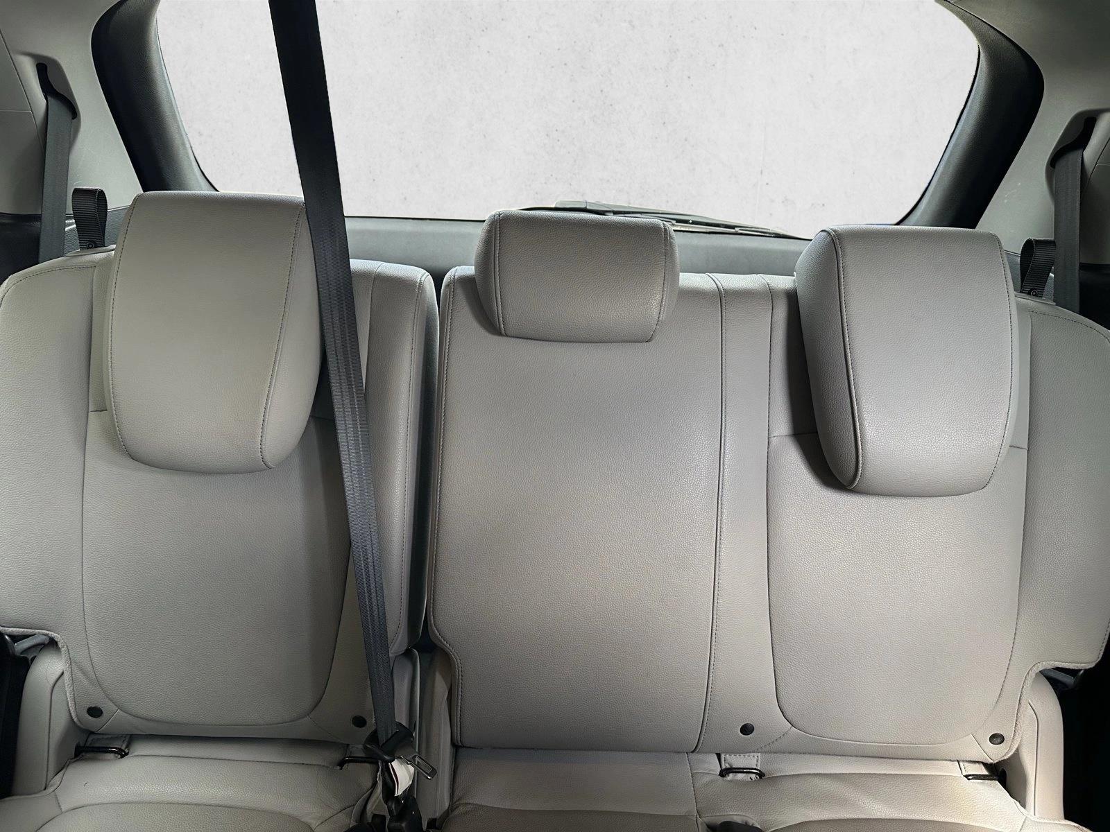 2024 Honda Odyssey EX-L - Photo 24