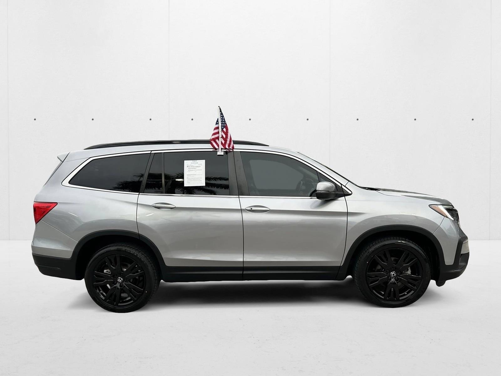 2022 Honda Pilot Special Edition photo 3