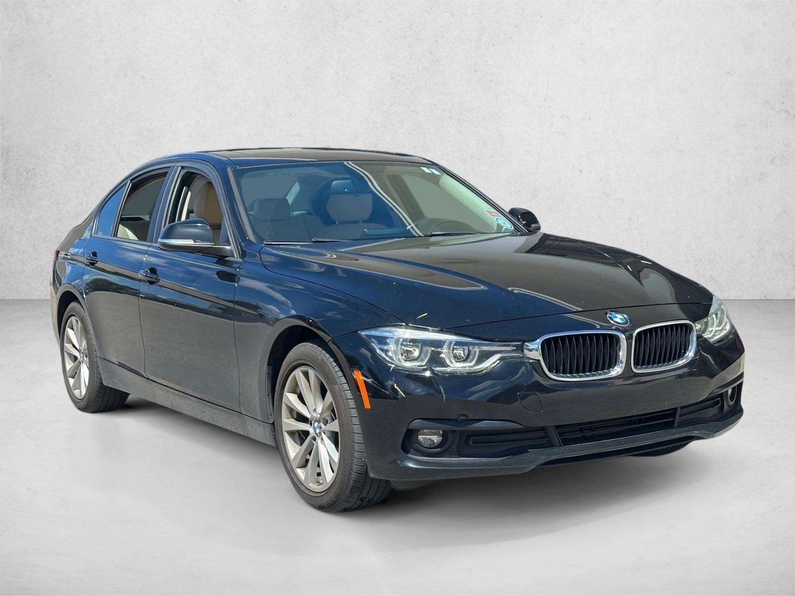 2018 Bmw 320i Sedan photo 3