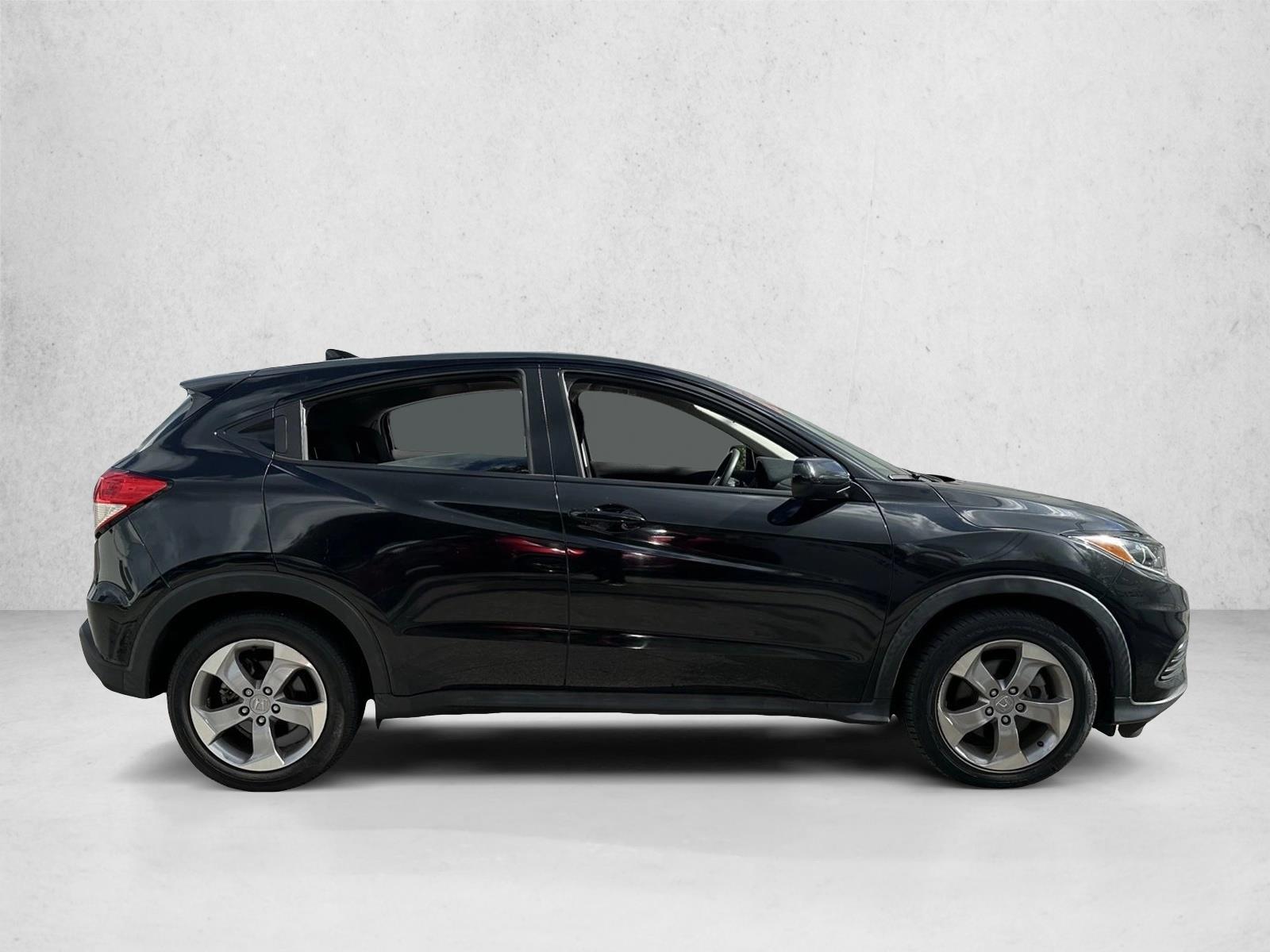 2022 Honda HR-V LX 2WD photo 3