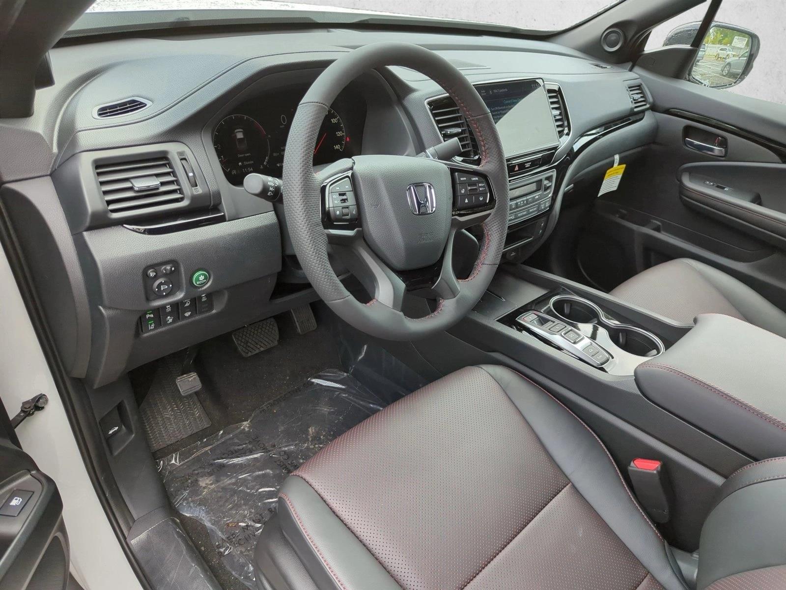 2026 Honda Ridgeline Black Edition photo 2