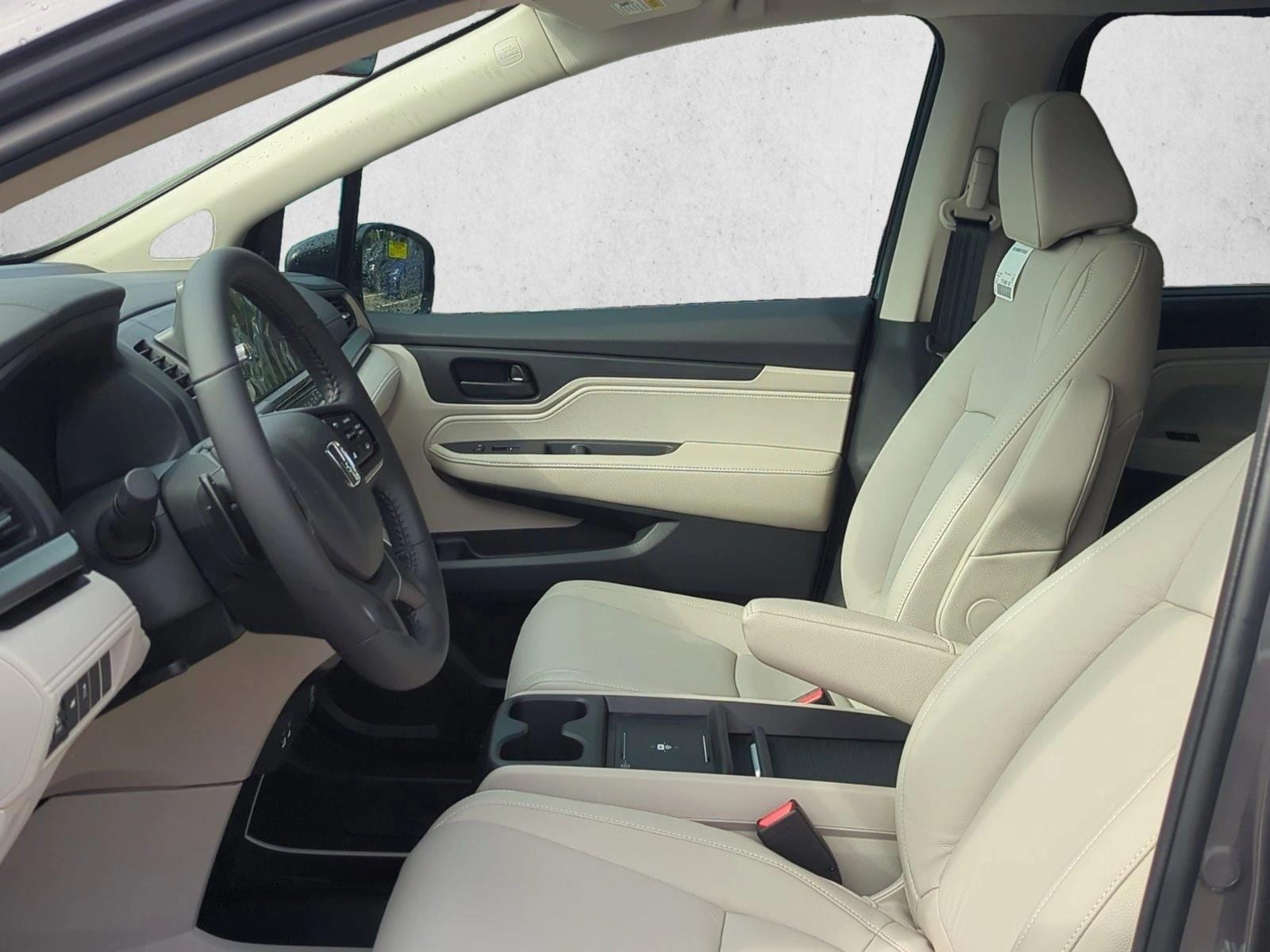 2026 Honda Odyssey EX-L - Photo 4