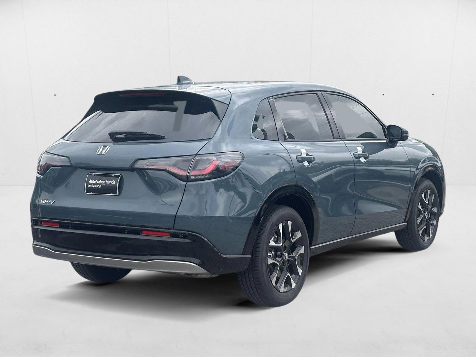 2026 Honda HR-V EX-L photo 2