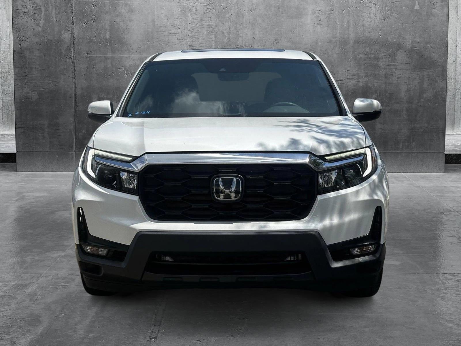 Used 2022 Honda Passport EX-L with VIN 5FNYF7H55NB004239 for sale in Hollywood, FL