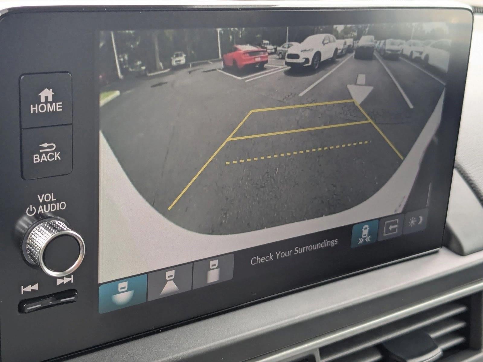 2025 Honda Pilot EX-L - Photo 12