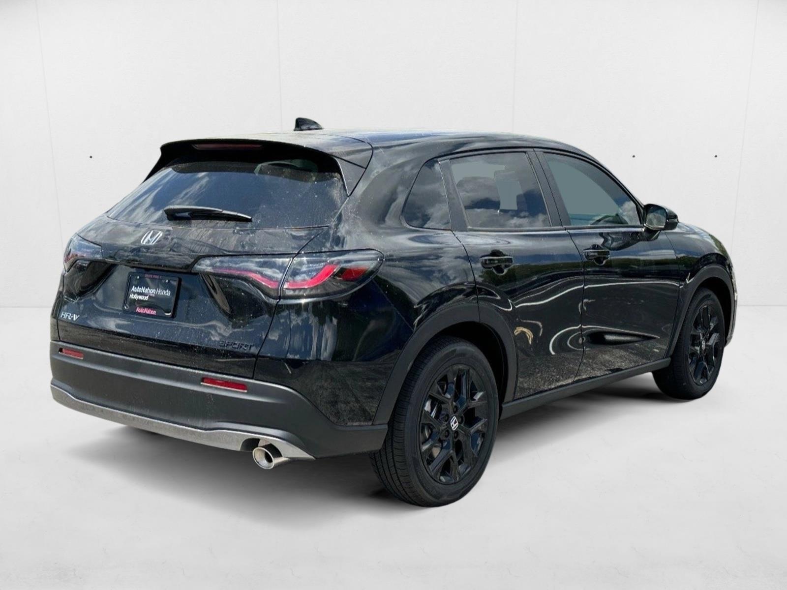 2023 Honda HR-V Sport 2WD photo 3