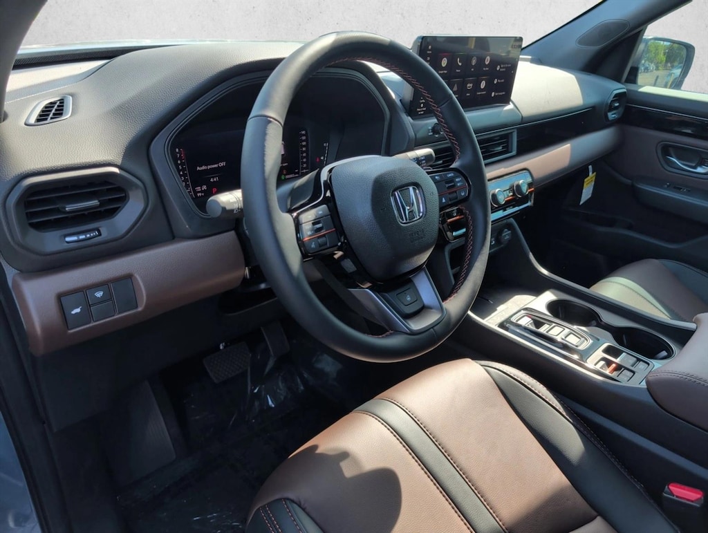 New 2026 Honda Pilot TrailSport SUV