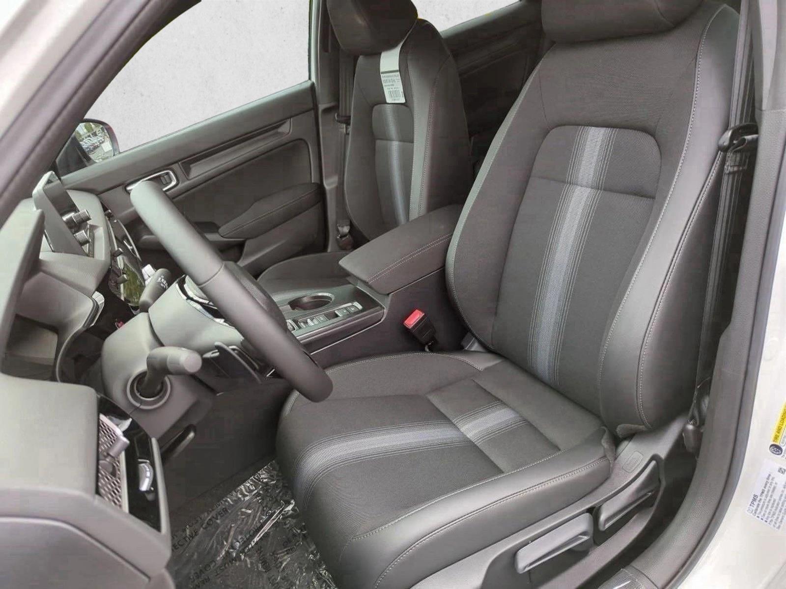 2026 Honda Civic Sport photo 4