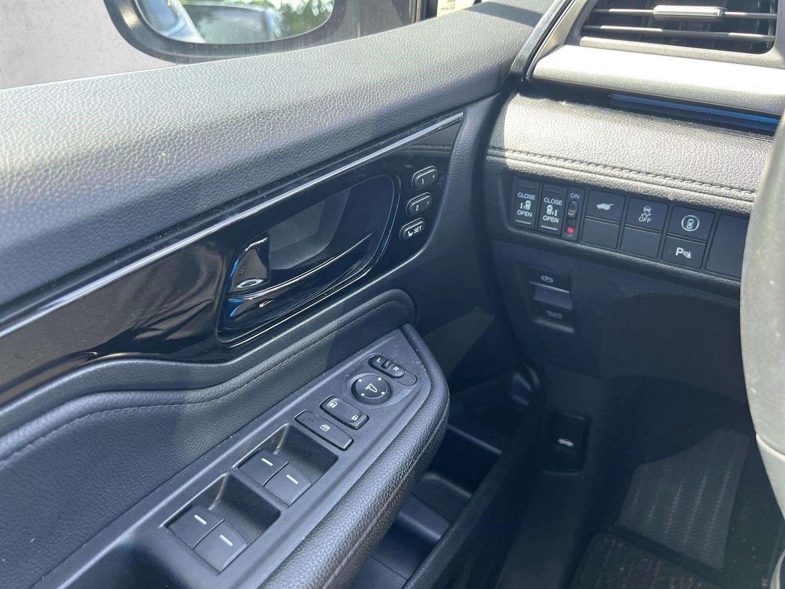 2024 Honda Odyssey Touring - Photo 10