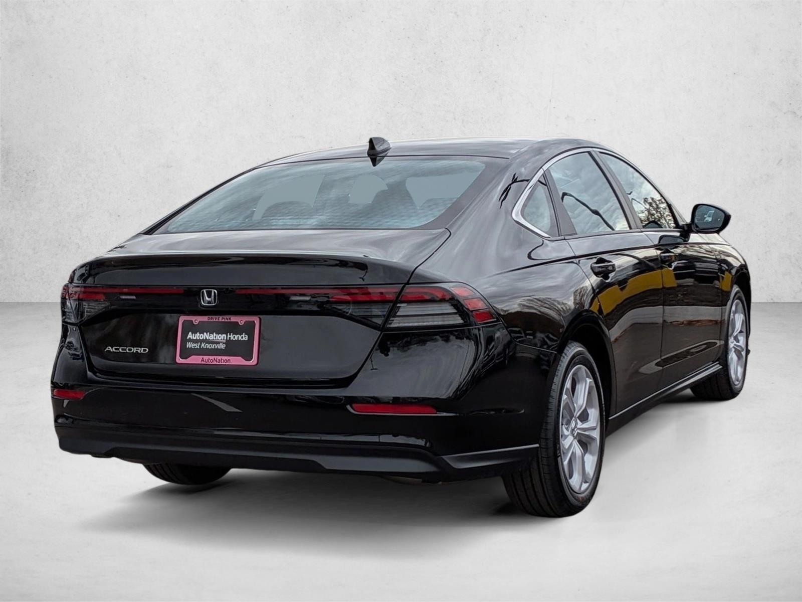 2025 Honda Accord LX photo 2