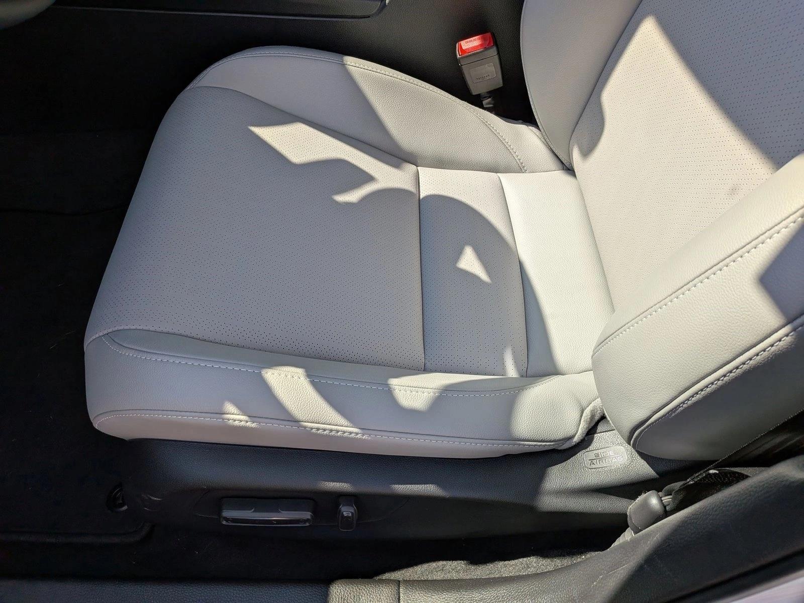 2026 Honda Civic Hybrid Sport Touring photo 4