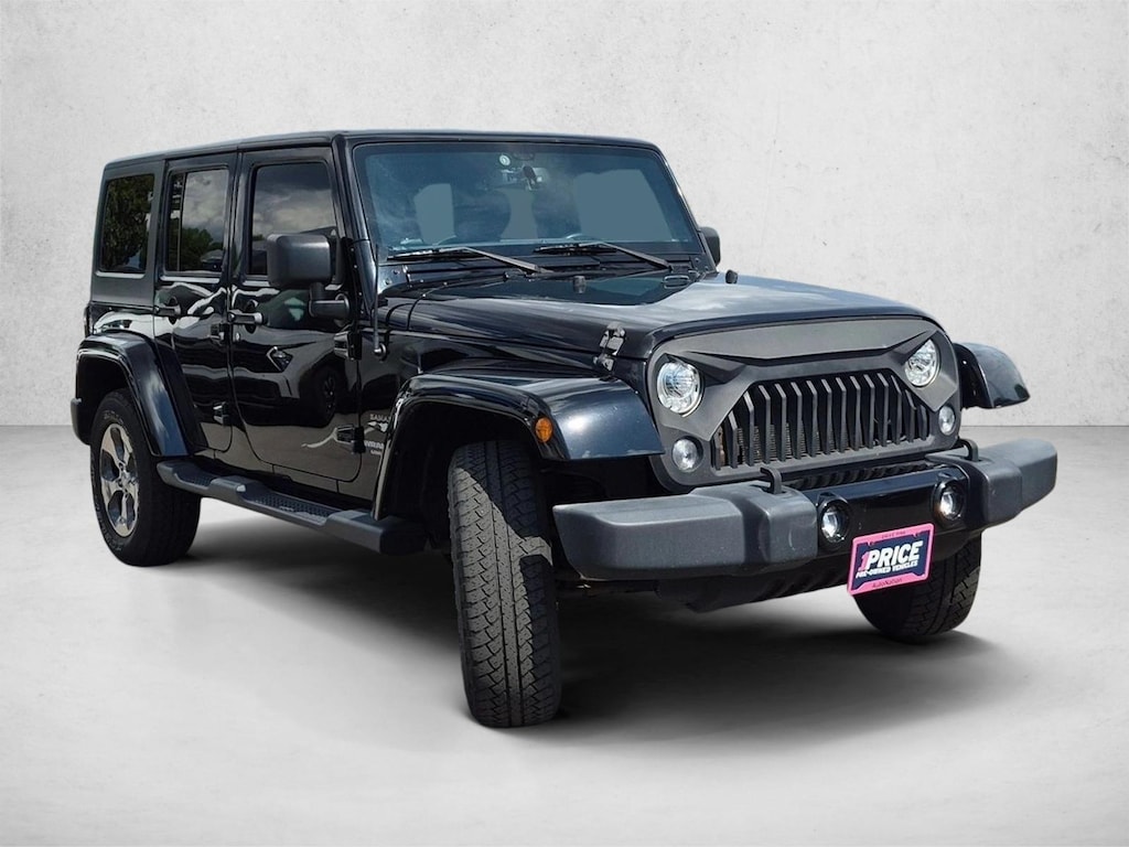 Used 2017 Jeep Wrangler JK Unlimited Sahara 4x4 SUV