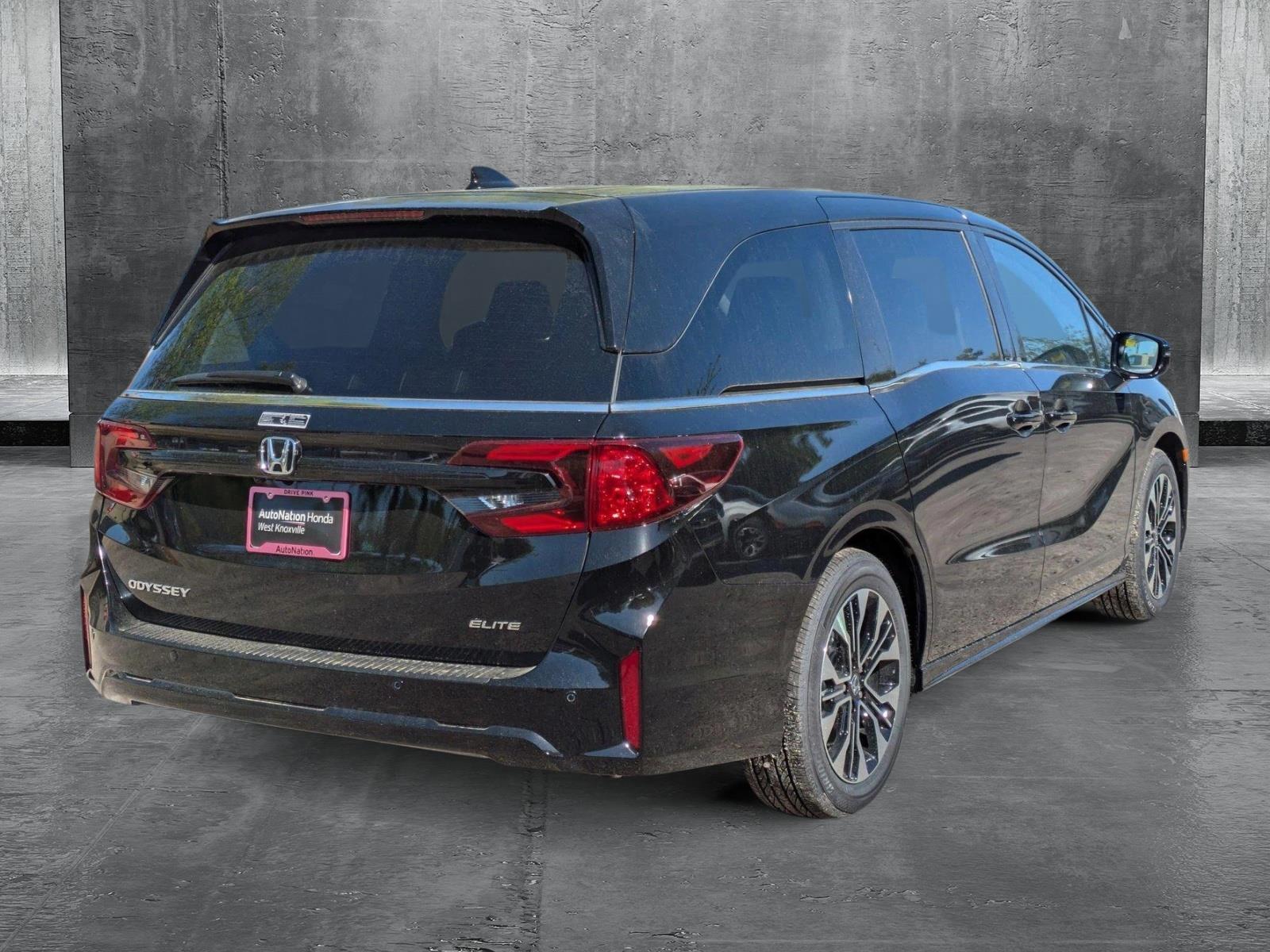2025 Honda Odyssey Elite photo 2