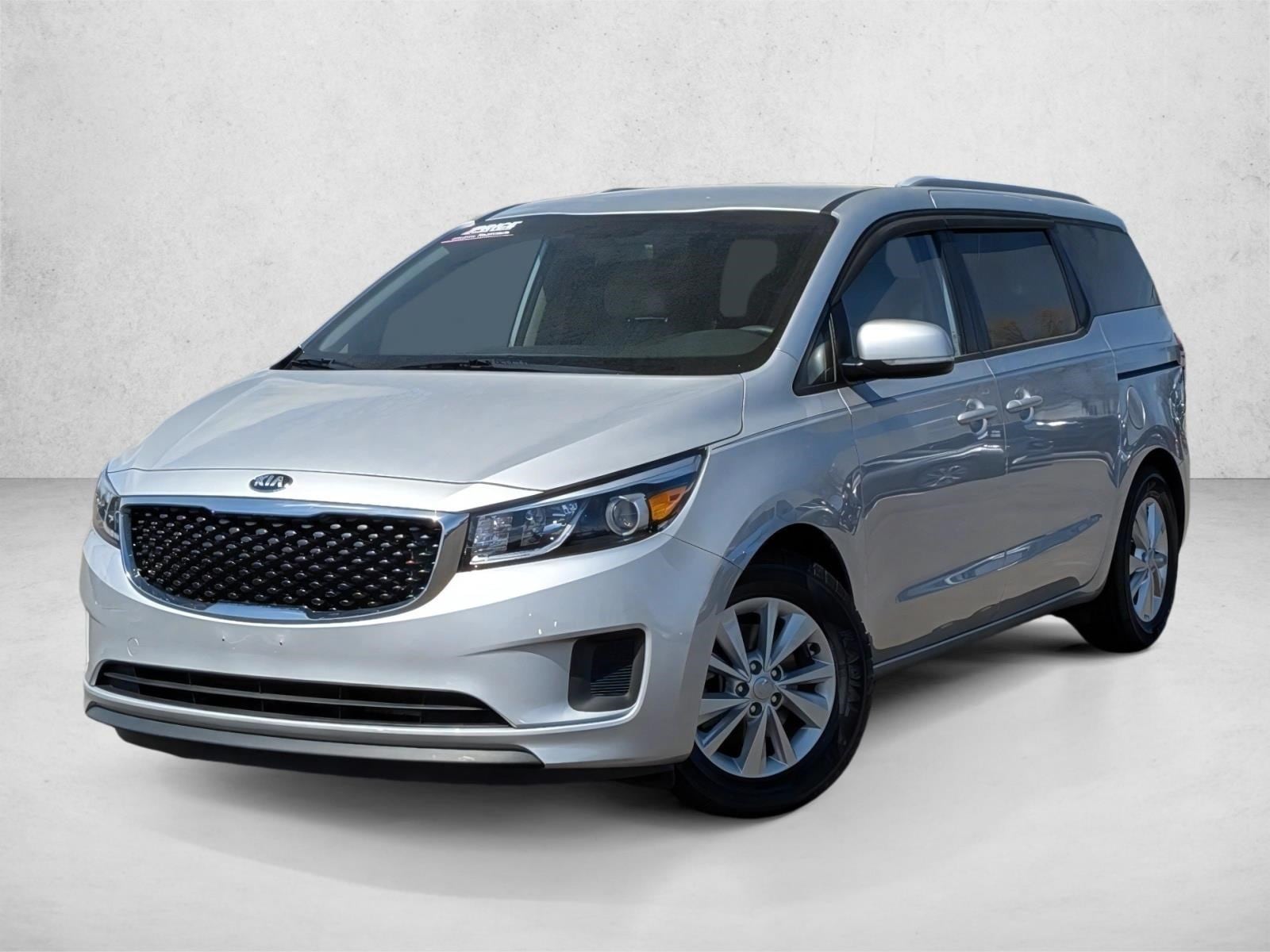 2015 Kia Sedona LX