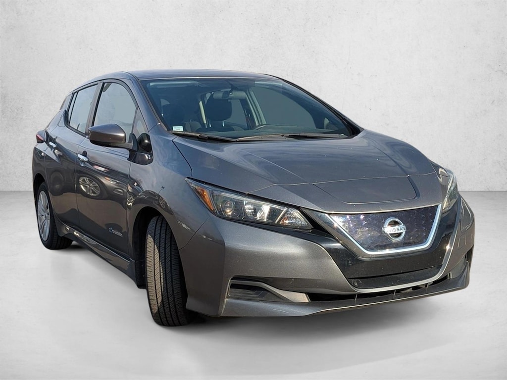 Used 2018 Nissan LEAF S Hatchback