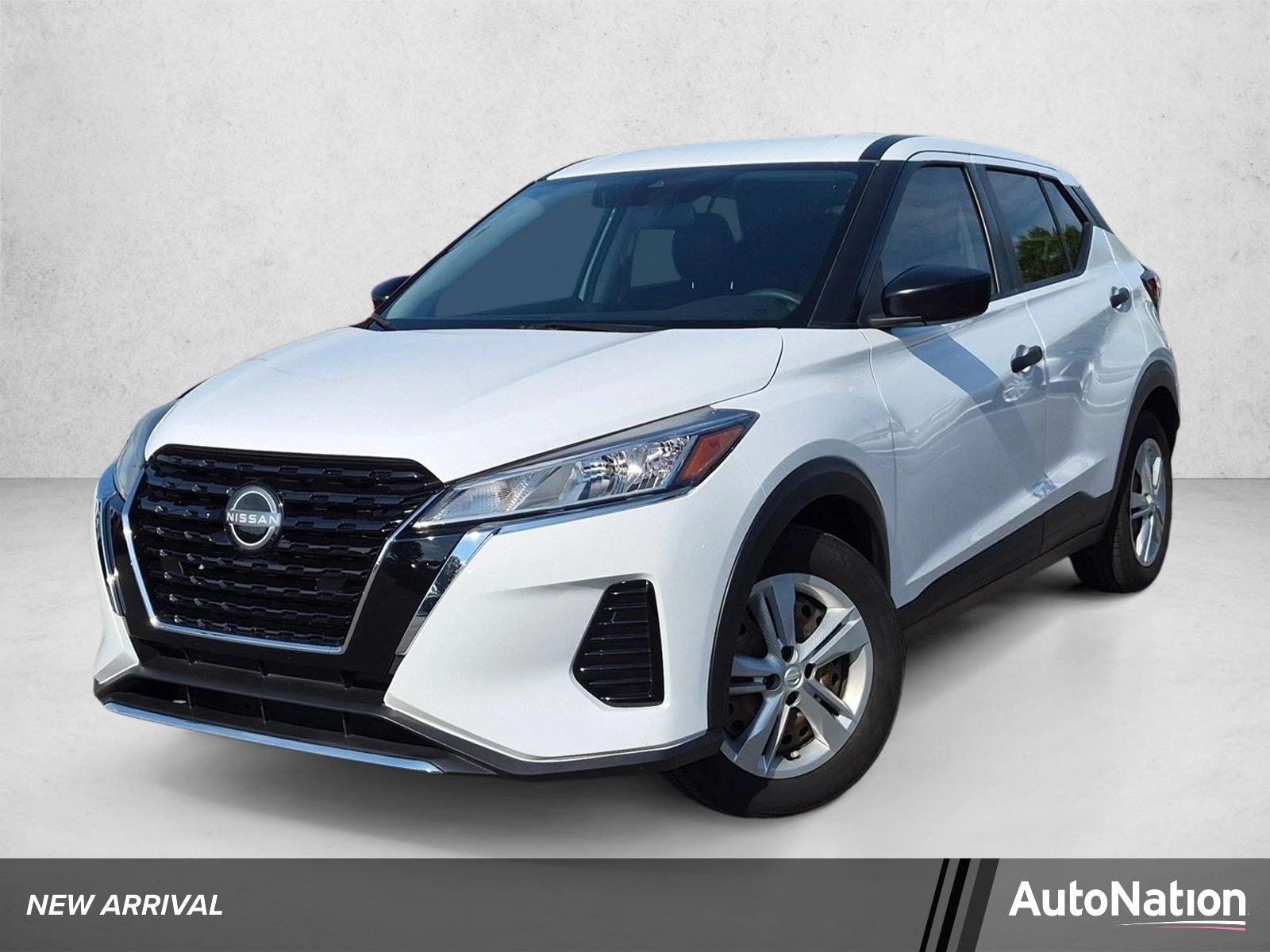 2023 Nissan Kicks