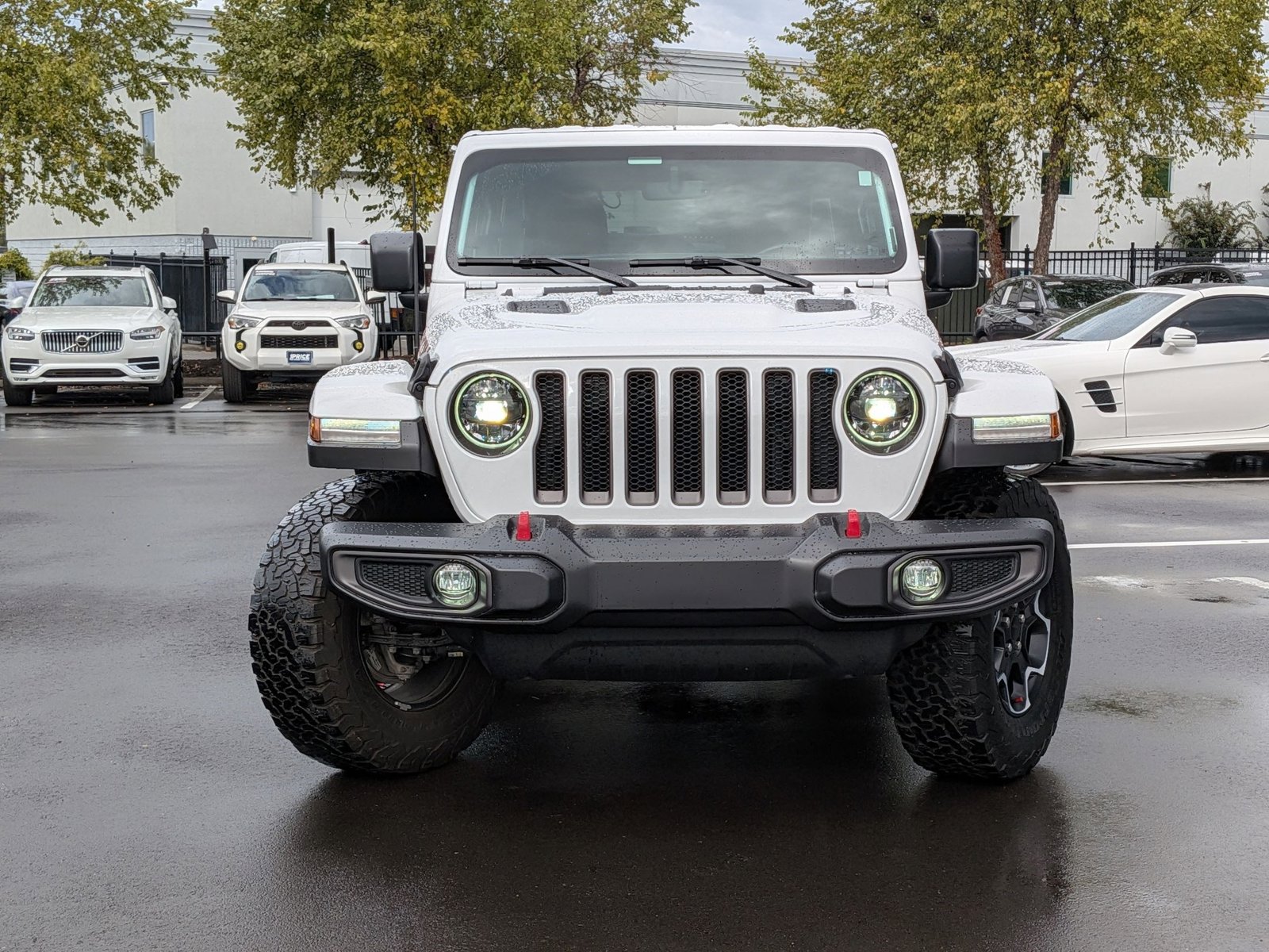 2023 Jeep Wrangler Rubicon photo 2