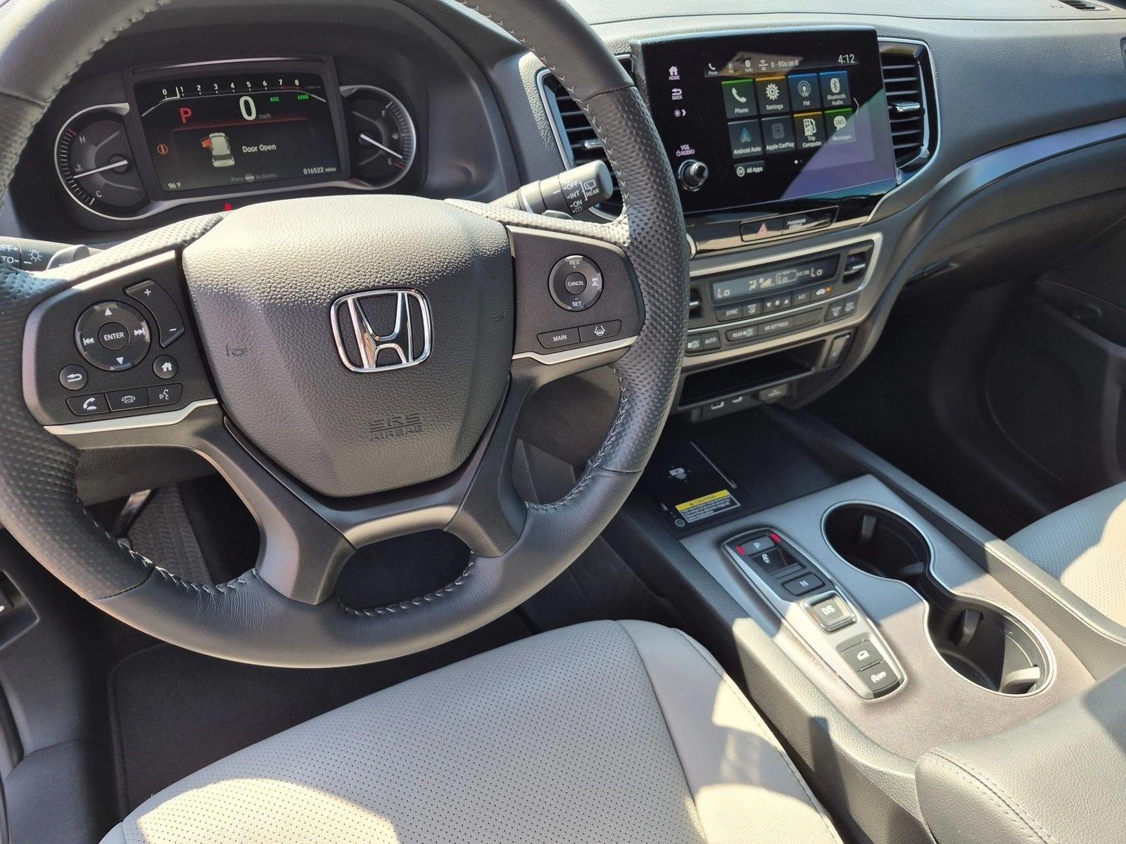 2025 Honda Passport EX-L - Photo 10