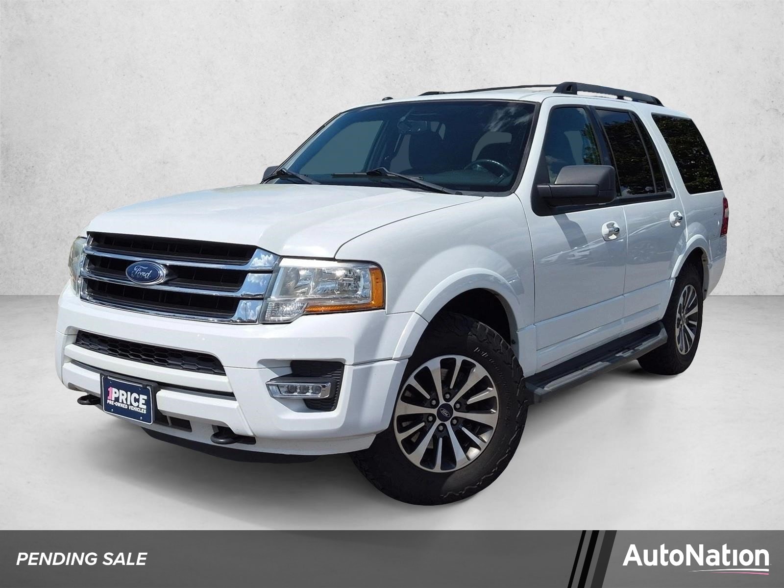 Used 2015 Ford Expedition XLT