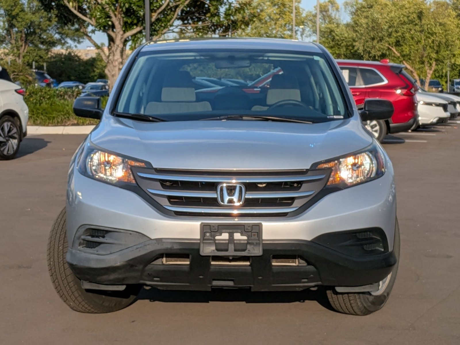 2014 Honda CR-V LX photo 2