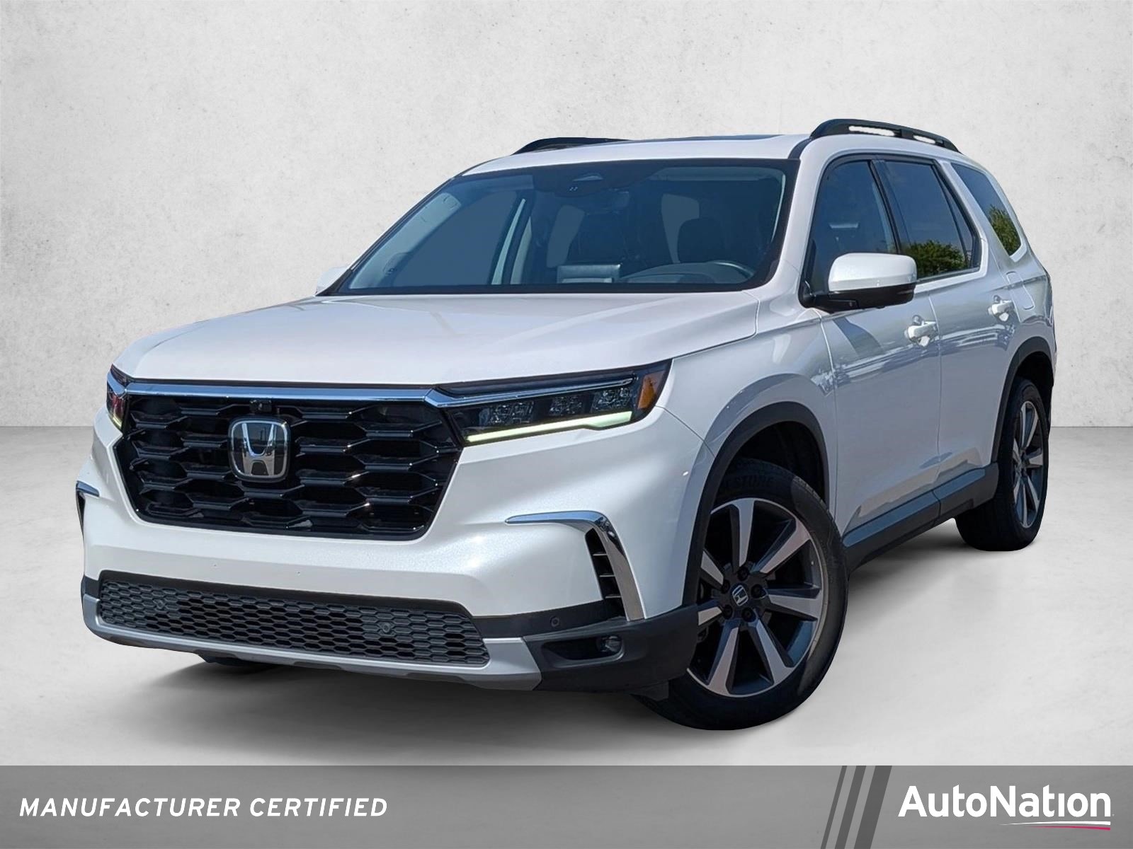 2023 Honda Pilot Elite AWD's photo