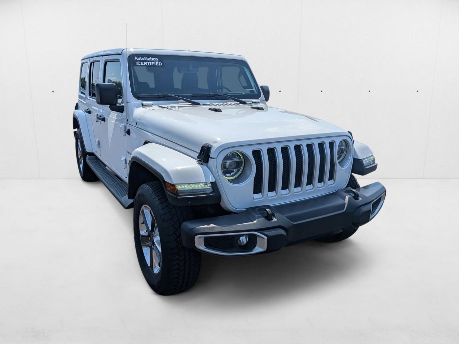 2019 Jeep Wrangler Unlimited Sahara photo 2
