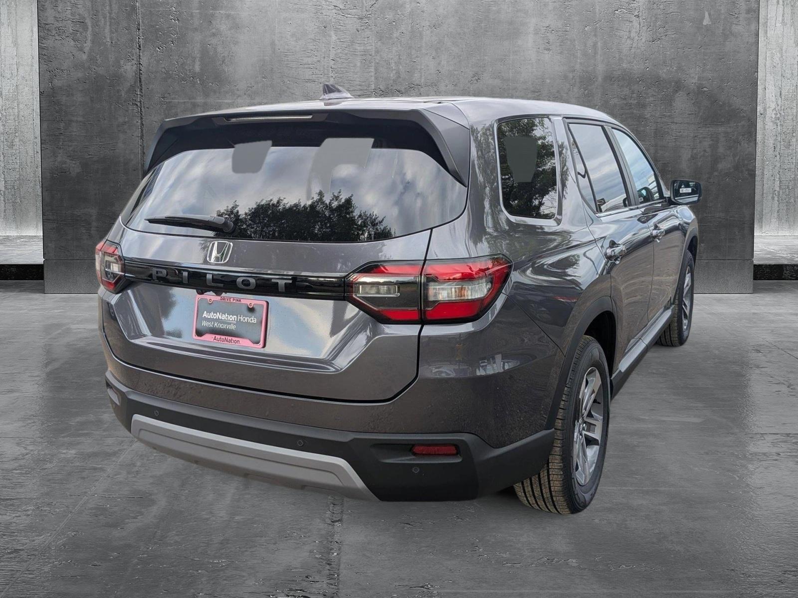 2025 Honda Pilot EX-L photo 2