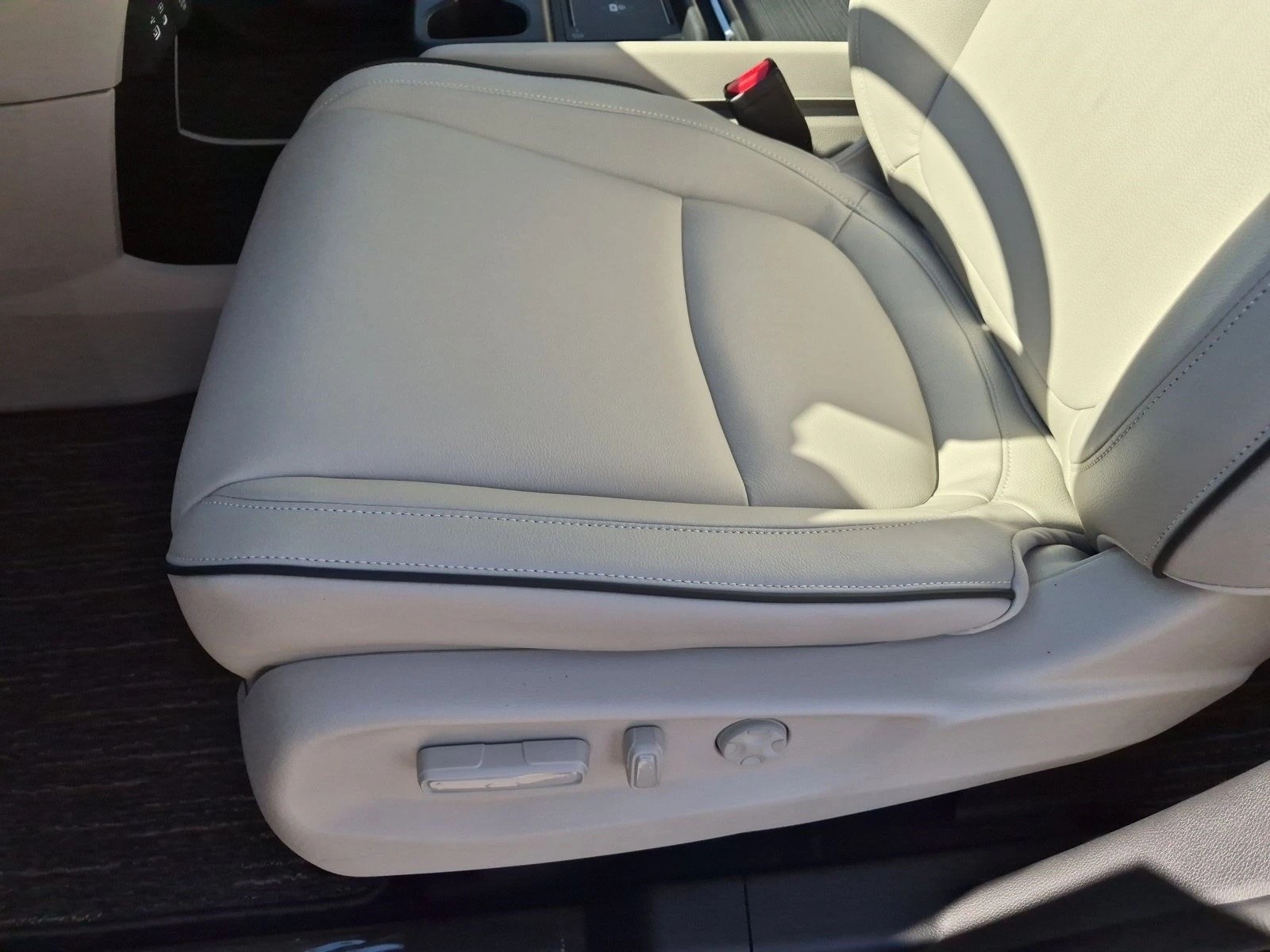 New 2027 Honda Odyssey Touring Van Passenger