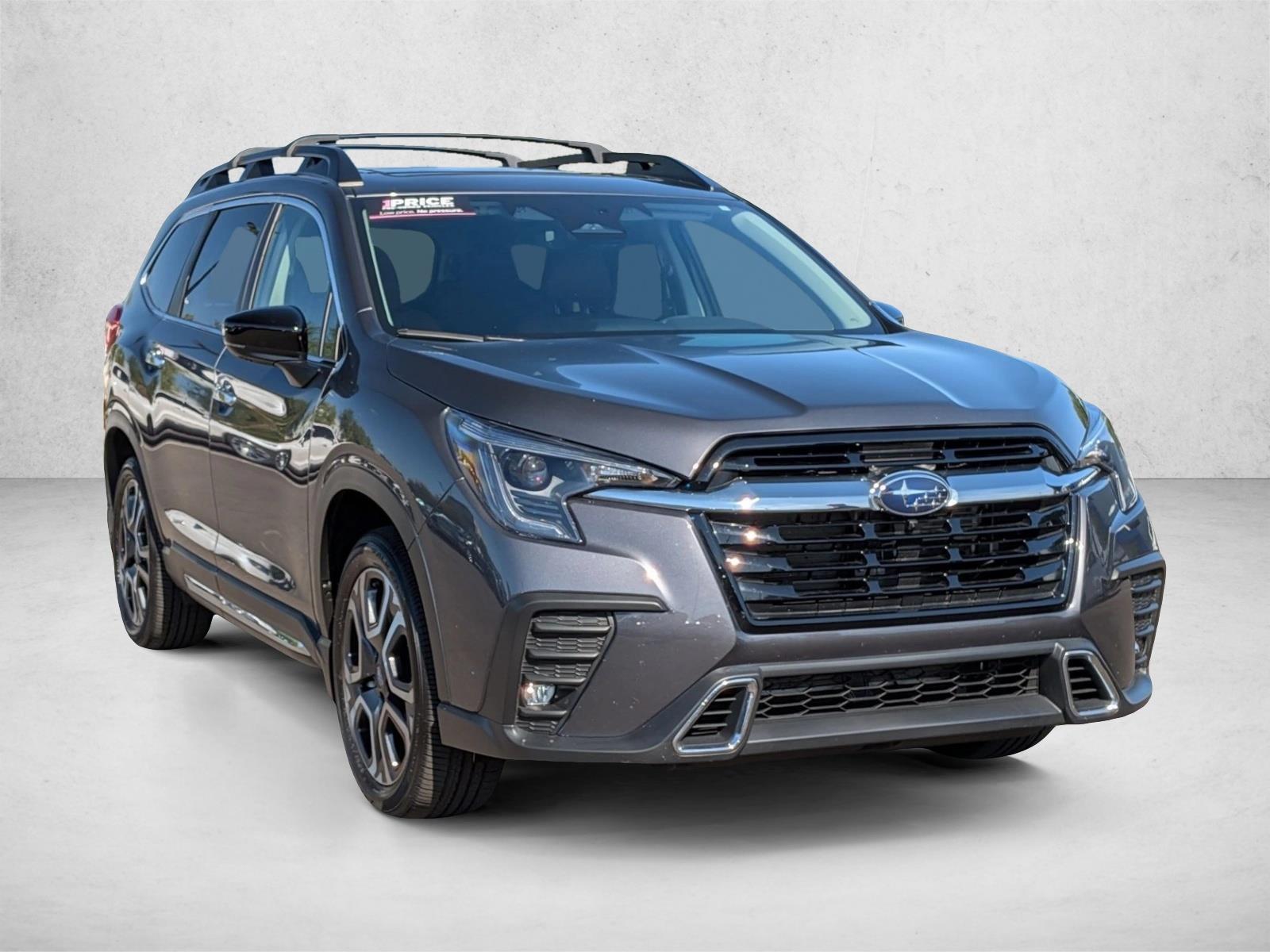 2024 Subaru Ascent Touring photo 3