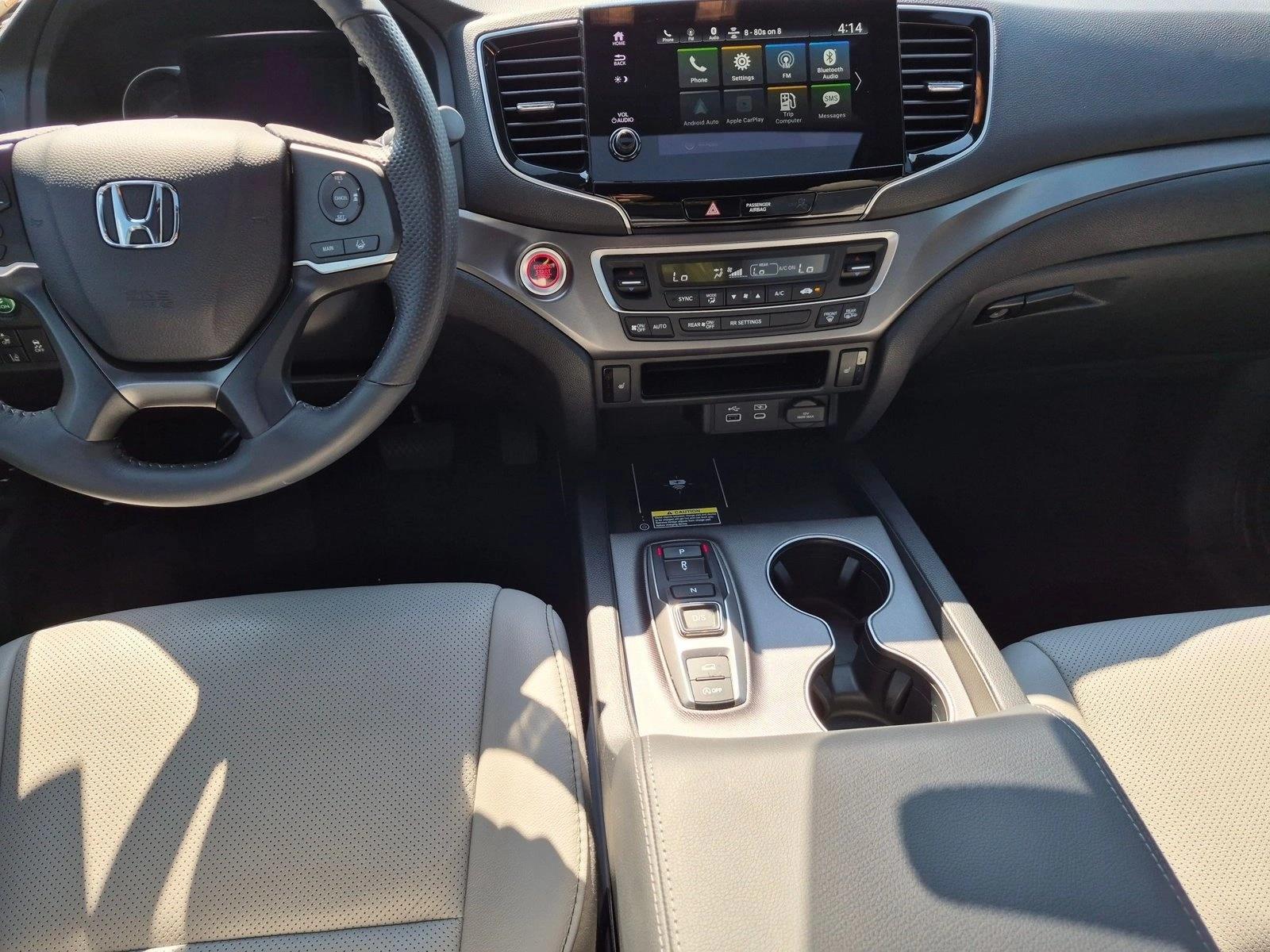 2025 Honda Passport EX-L - Photo 17