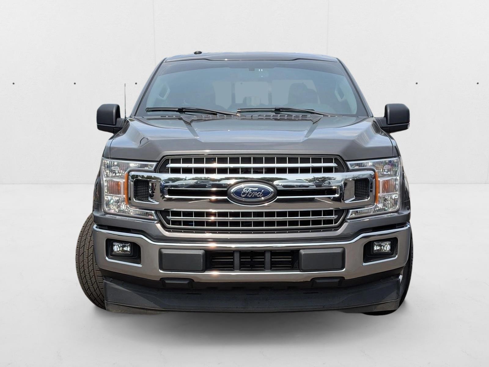 2018 Ford F-150 XLT photo 2