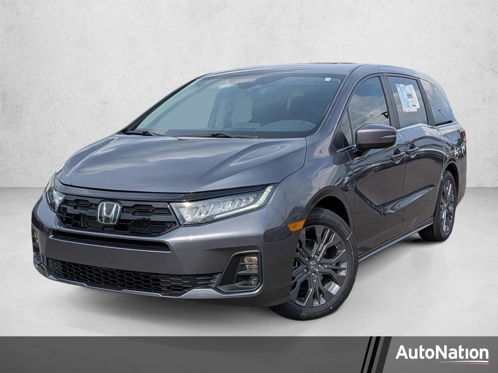 2026 Honda Odyssey Touring's photo