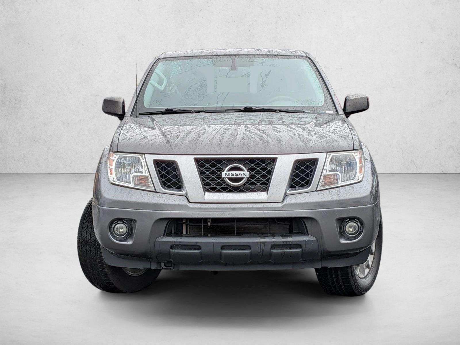 2021 Nissan Frontier SV photo 2
