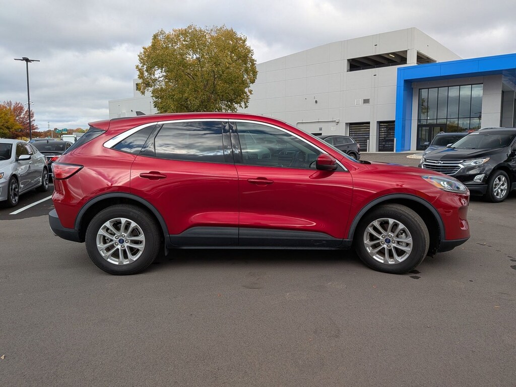 Used 2020 Ford Escape SE SUV