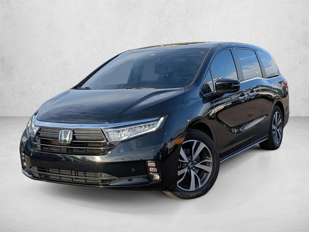 Used 2023 Honda Odyssey Touring Van