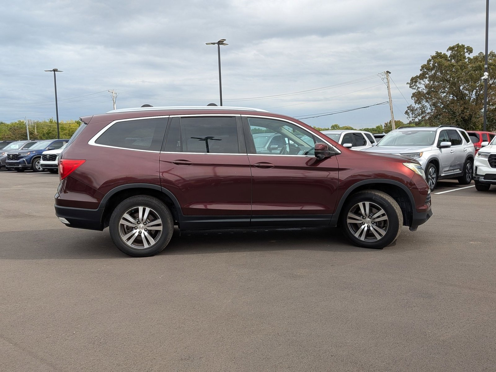 2017 Honda Pilot EX photo 4