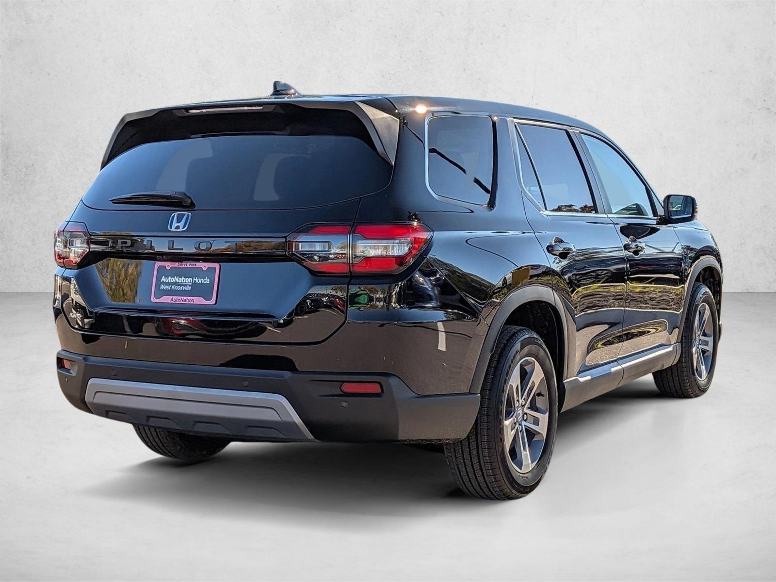 2025 Honda Pilot EX-L photo 2