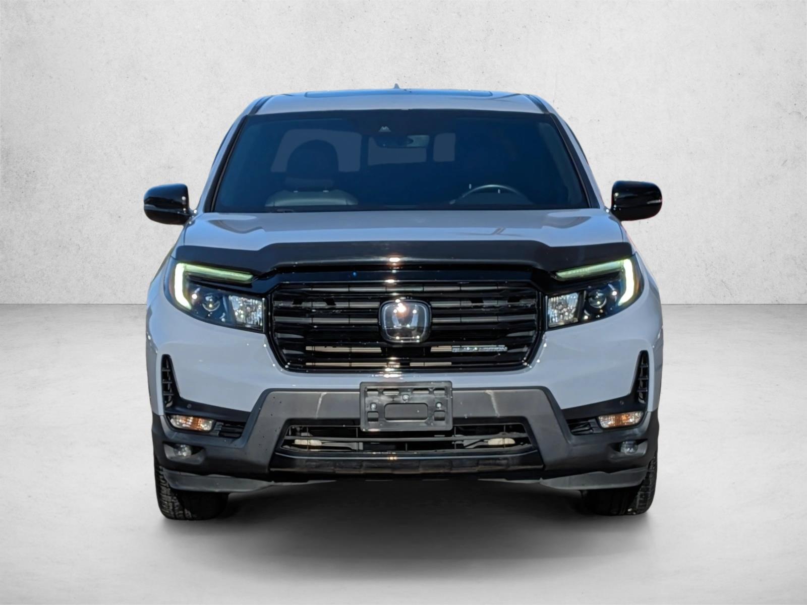 2022 Honda Ridgeline Black Edition photo 2