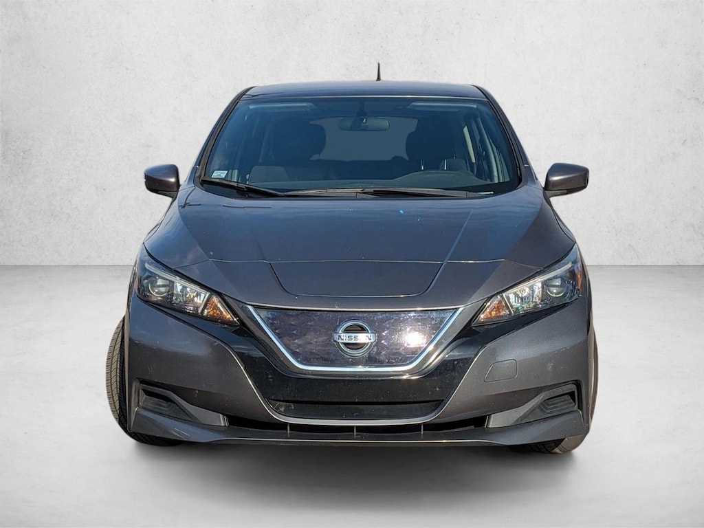 Used 2018 Nissan LEAF S Hatchback