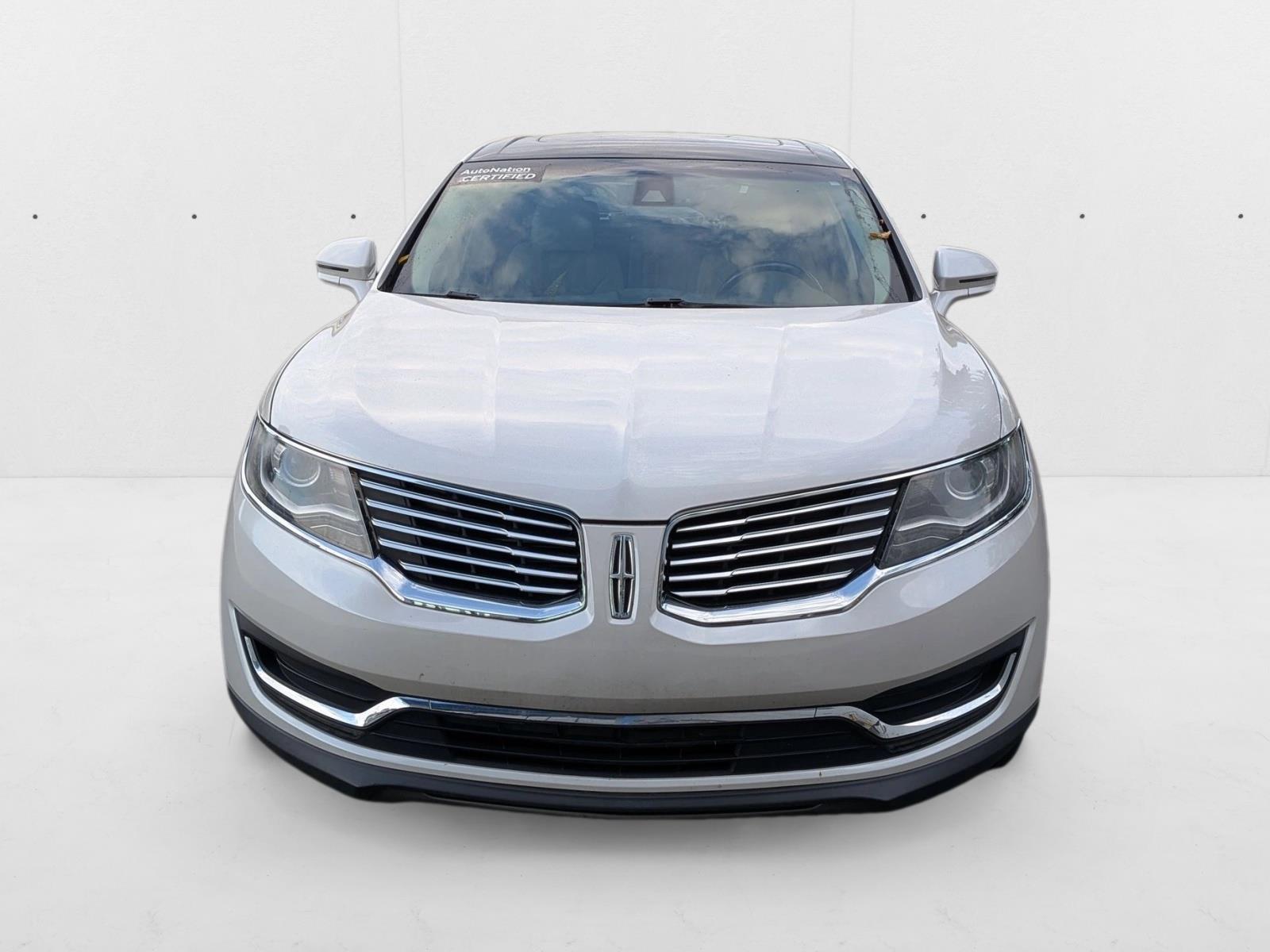 2016 Lincoln MKX Reserve photo 2