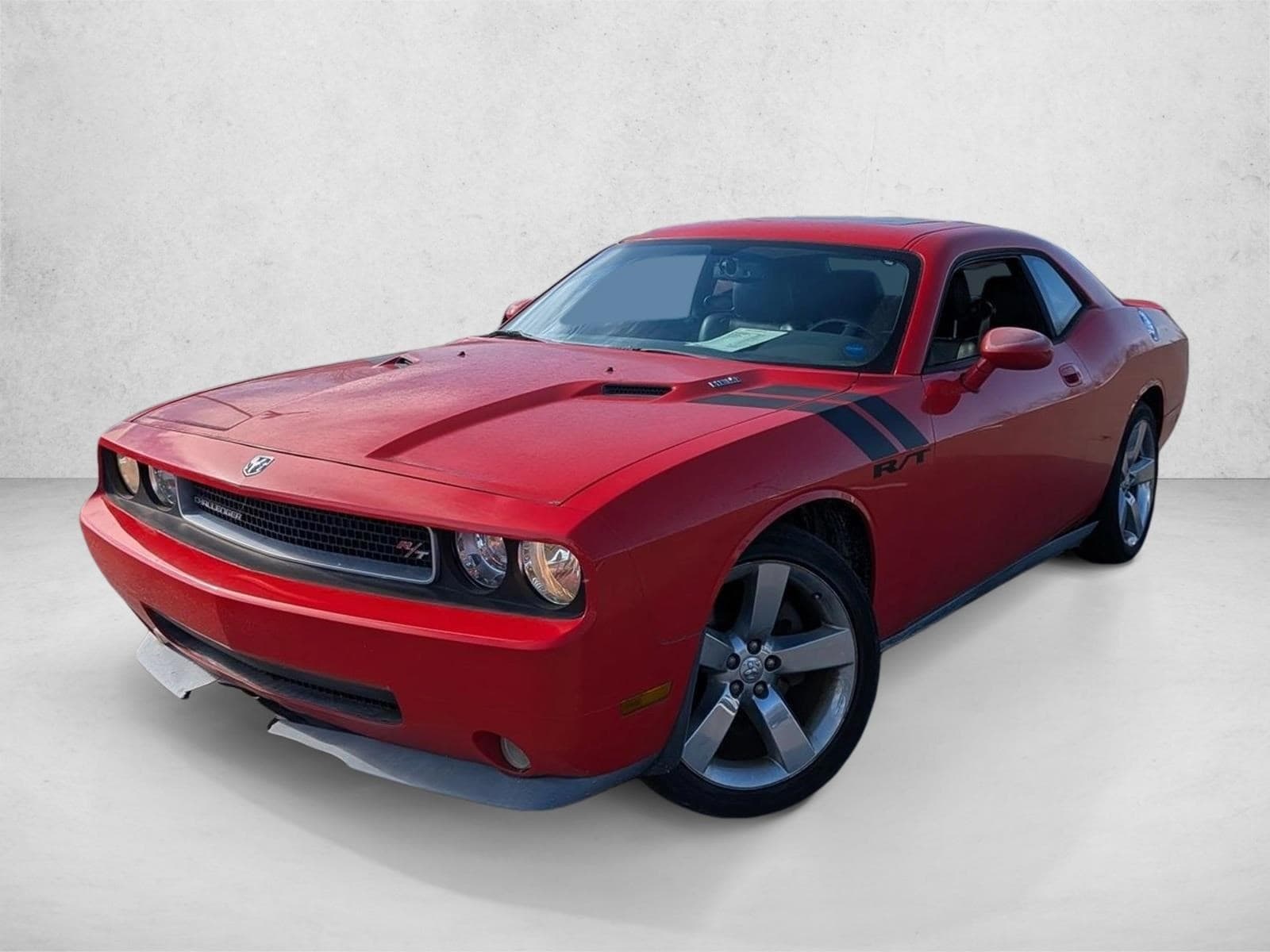 2009 Dodge Challenger R/T's photo