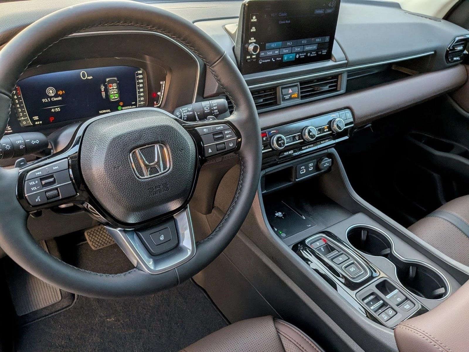 2025 Honda Pilot Elite photo 4