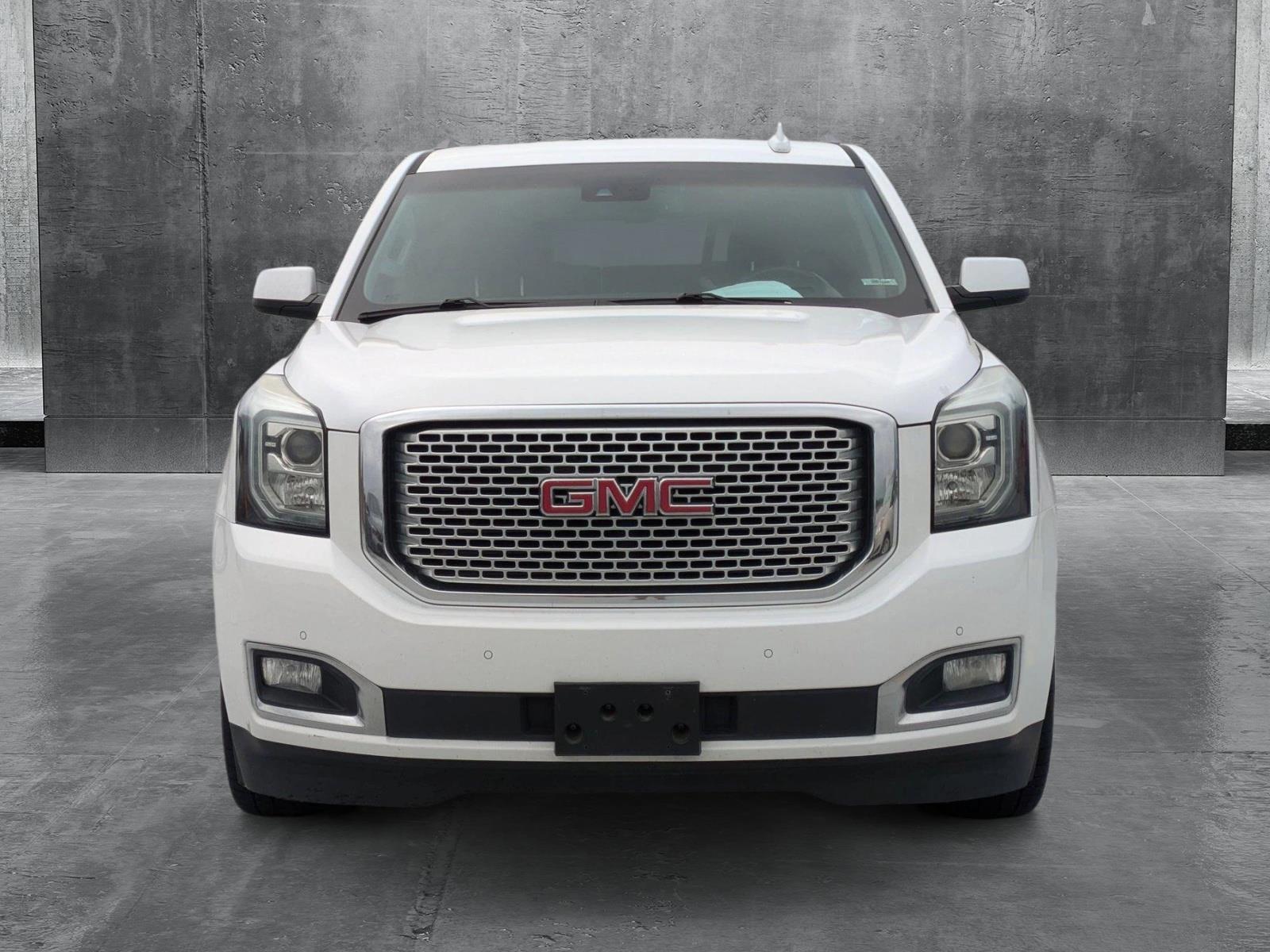 Used 2017 GMC Yukon Denali with VIN 1GKS1CKJ2HR189629 for sale in Knoxville, TN