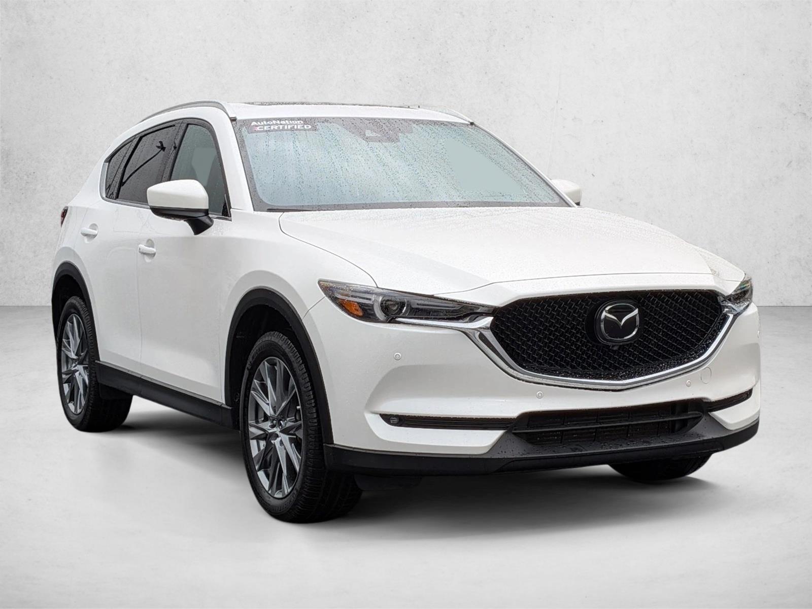 2019 Mazda CX-5 Signature photo 3