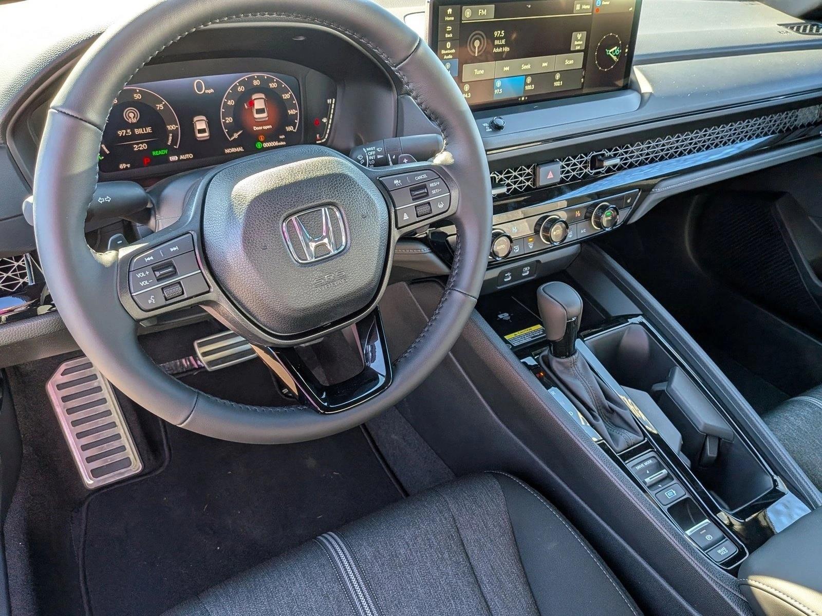 2025 Honda Accord Hybrid Sport photo 3