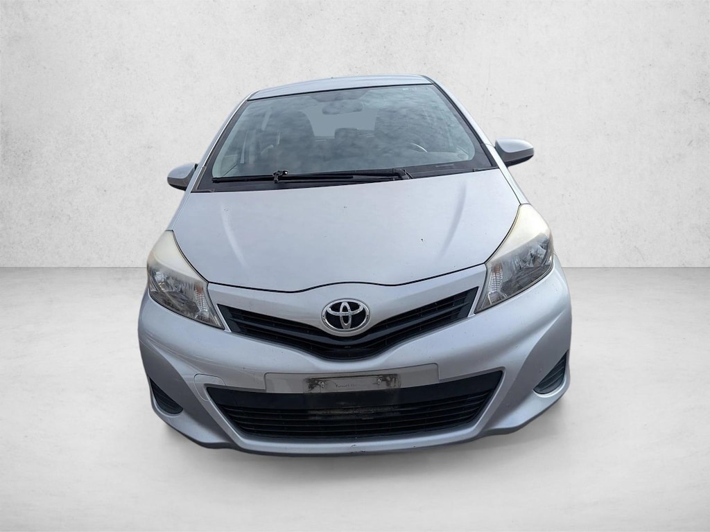 Used 2012 Toyota Yaris L Liftback